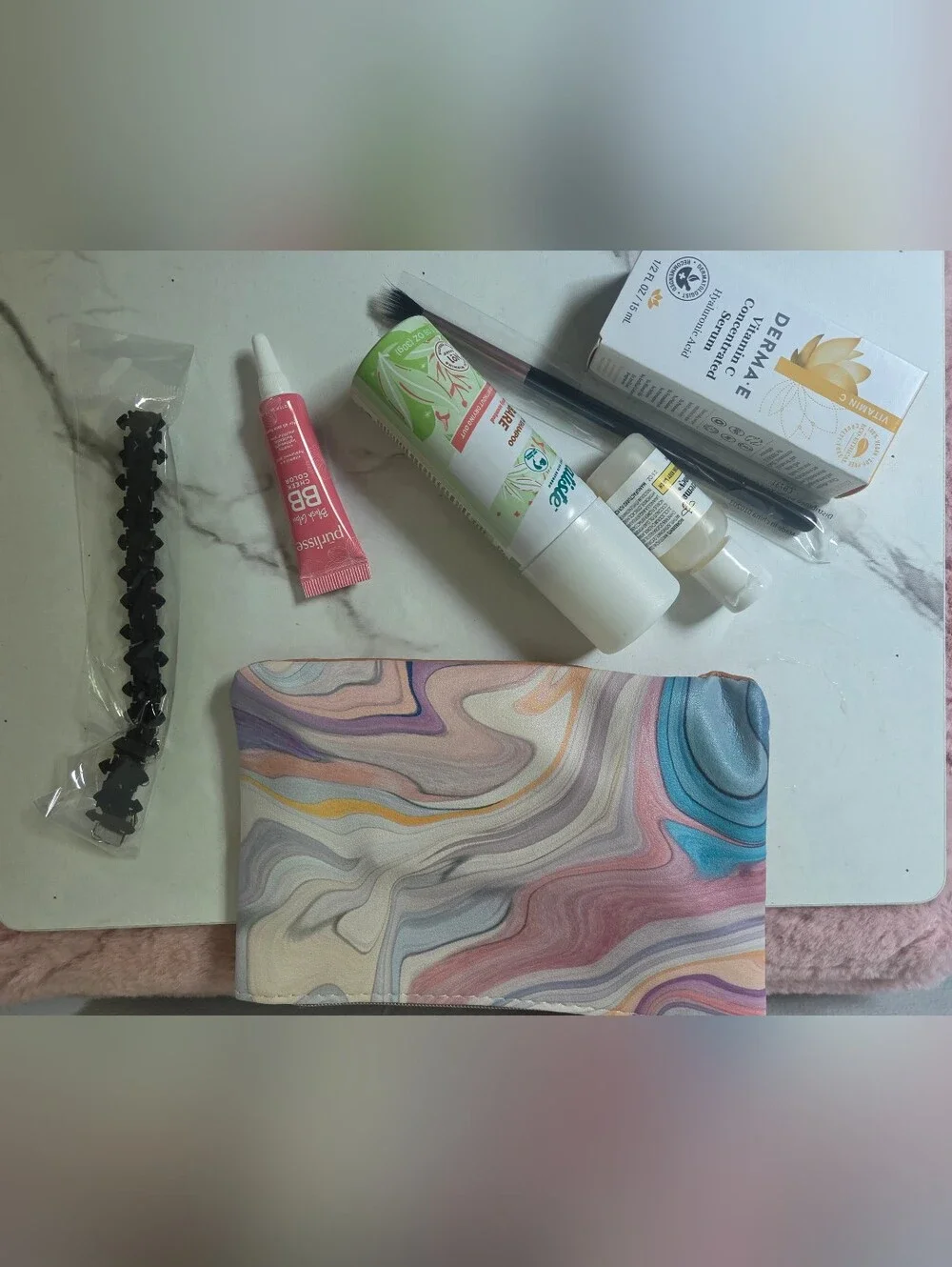 Ipsy Marble Swirl Cosmetic Pouch - Pastel With Cosmetic Accessories